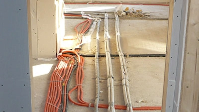 Haus J Rohinstallation
