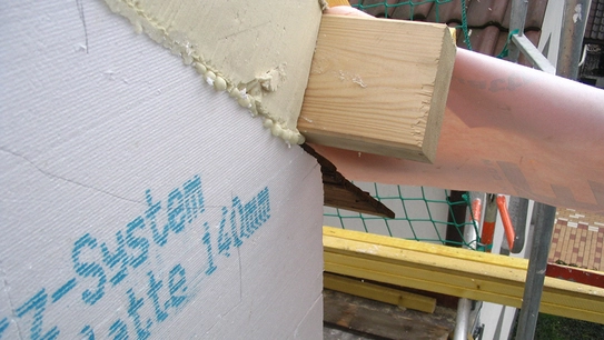 Modernisierung Haus N Detail Traufe